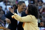 To med magt. Tv-divaen Oprah Winfrey indtager pladsen som nummer 47. Listen toppes af den kommende præsident i USA, Barack Obama. 