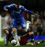 Wayne Bridge i aktion for Chelsea, hvor han kun er reserve for Ashlet Cole. Arkivfoto. 