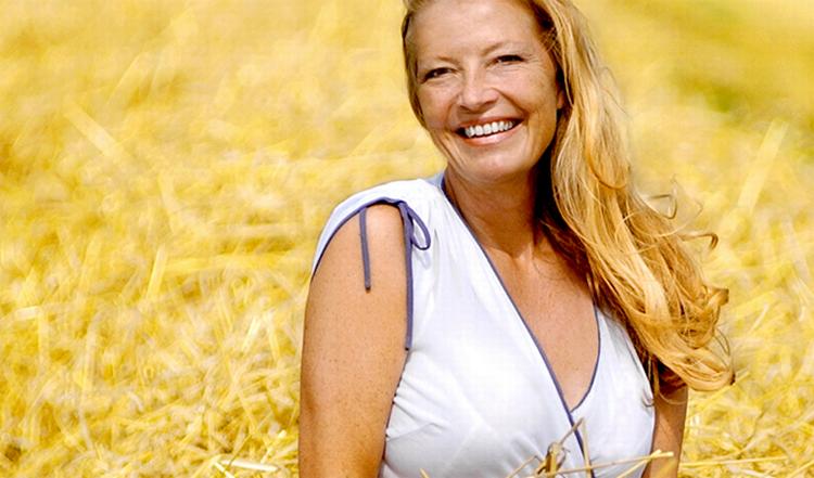 Sopranen Elisabeth Meyer-Topsøes ekspressive fortolkning giver cd'en 'Das Marien-Leben' en ubehagelig vedkommende dybde. 