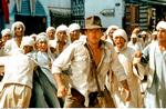 action. Indiana Jones (Harrison Ford) i Foto fra 'Jagten på den forsvundne Skat'. Originalmusikken til den og de øvrige tre film er nu udgivet samlet på cd. Foto: Cinetext 
