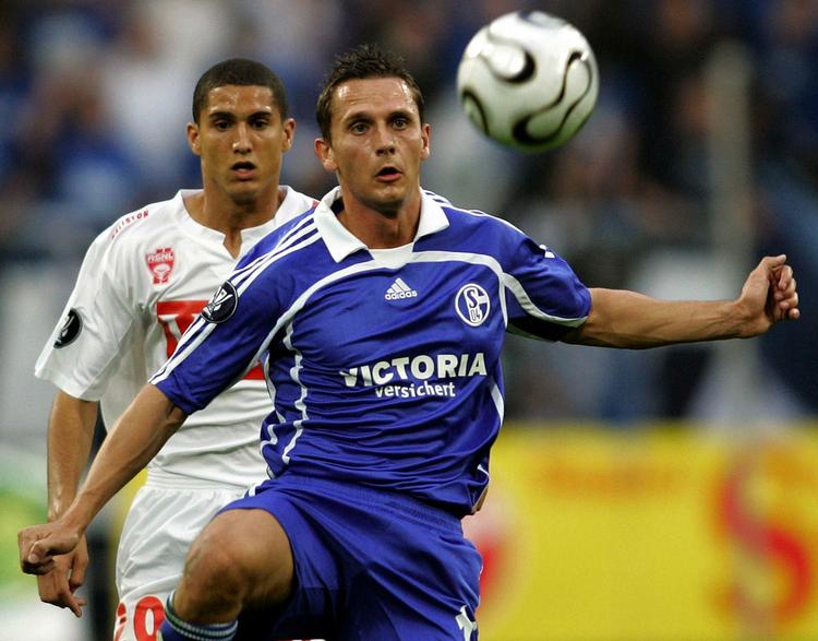 Peter Løvenkrands scorede seks gange i 44 Bundesliga-kampe for Schalke. 