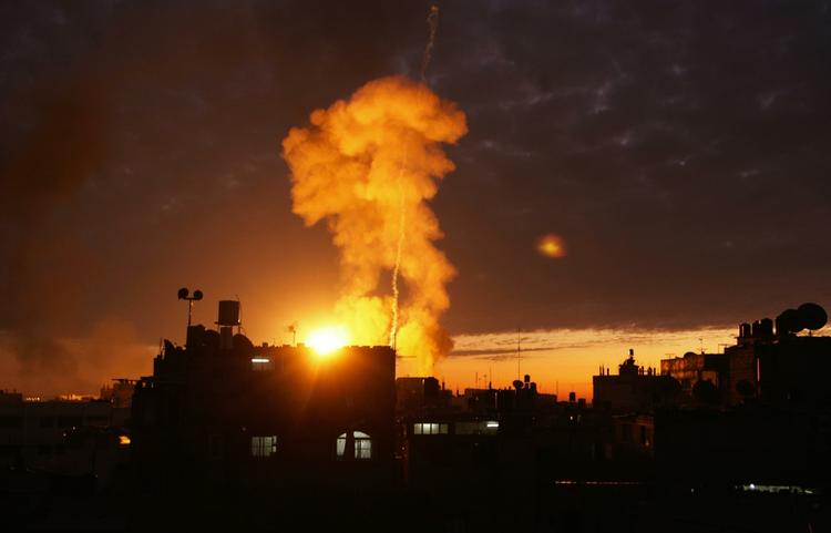 Kampene fortsætter i Gaza. Kun få billeder fra kamphandlingerne slipper ud, billedet her er nogle dage gammelt. 