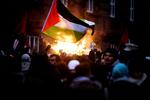 En gruppe deltagere fra en pro-palæstinensisk demonstration i det centrale København brød ud og nærmede sig den jødiske synagoge i Krystalgade. Så endte politiet et beskyttelseshold. 