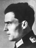 På dette udaterede foto ses virkelighedens Claus Graf Schenk von Stauffenberg, som blev henrettet efter det mislykkede attentatforsøg på Hitler 20. juli 1944. Foto: AP 