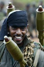 En srilankansk regeringssoldat fotograferet under de seneste dages kampe. 