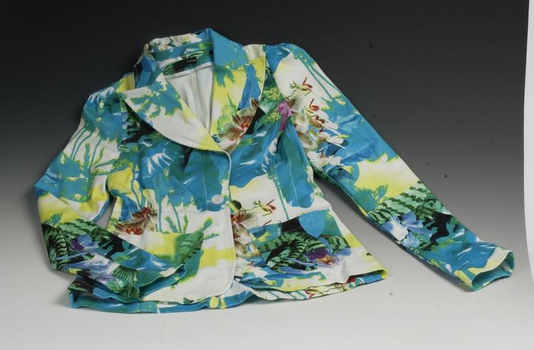 Alfred Shaheens hawaiiskjorter blev til en stor industri på Hawaii. 