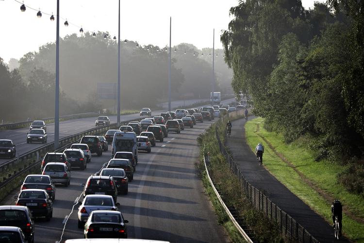 Masser af plads i nødsporet. Her er det på Hillerødmotorvejen. (Arkivfoto) 