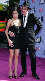 Amy Winehouse og Blake Fielder-Civil, ved MTV Movie Awards sidste år. Arkivfoto 