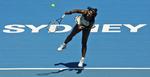 Serena Williams er bookmakernes favorit, når hun her til formiddag dansk tid møder Caroline Wozniacki. 