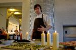 René Redzepi står bag den succesrige og med Michelin-stjerner hyldede restaurant Noma i København. 