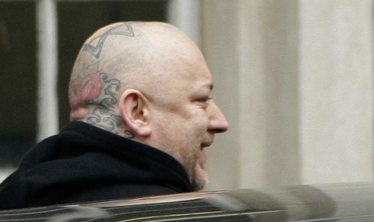 Boy George ankommer til retten. 