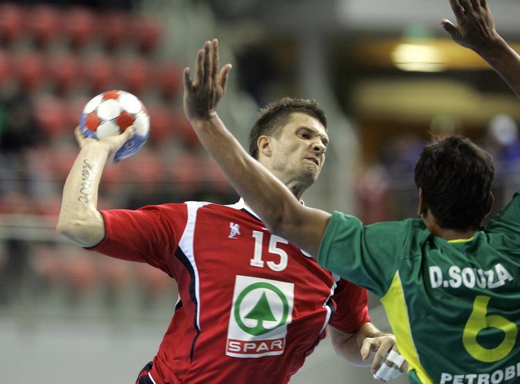Kristian Kjelling scorede 4 af Norge 39 mål i sejren over Brasilien. 