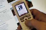 Forbrugerne har svært ved at bruge mobiltelefonens smarte features. 