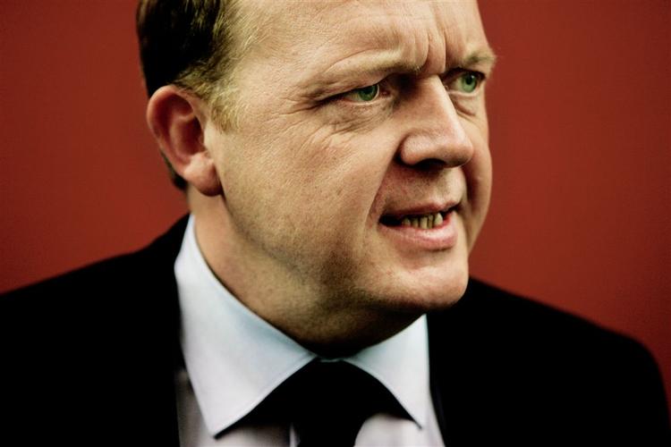 Bankerne kan godt regne med pengene i bankpakken allerede nu, siger finansministeren. 