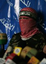 På et pressemøde siger Abu Ibaida, som er talsmand for Hamas' militære gren, at Hamas er klar til  at opruste. 