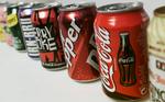 Fødevarestyrelsen og Sundhedsstyrelsen vil med ny kampagne få børn og unge til at drikke højest en halv liter sodavand og saft om ugen. Arkivfoto. 
