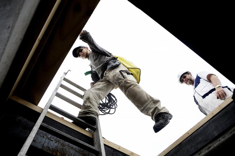 Nordea: Unemployment may reach just under five percent in 2010 