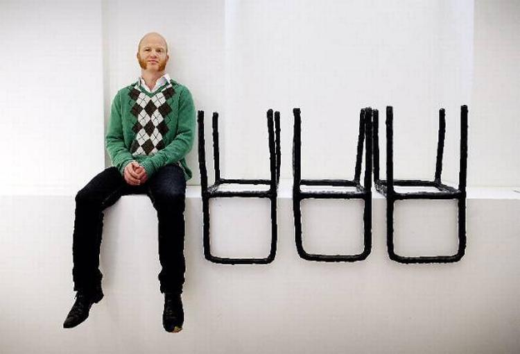 Anders Ruhwald, der flere gange har udstillet på Køppe Gallery, foretrækker at lave kunstværker, som forholder sig til det funktionelle og hverdagsagtige. Nu må galleriet lukke og slukke. 