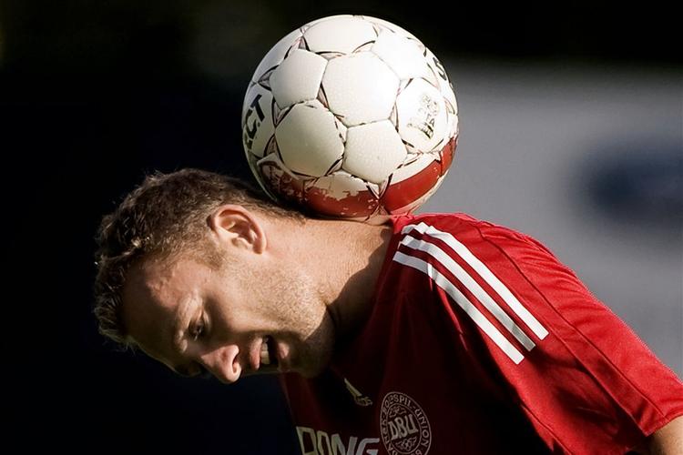 Dennis Rommedahl kunne ikke bruges i Ajax, så nu skal han spille videre for den hollandske klub NEC Nijmegen. (Arkivfoto) 