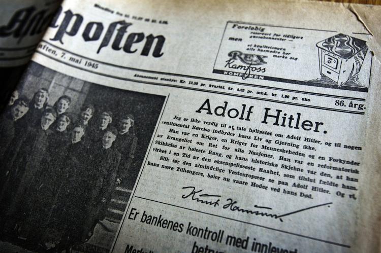 Vangsgaards Antikvariat satte i 2007 en række breve, dokumenter og billeder af Knut Hamsun til salg, heriblandt hans berømte nekrolog over Adolf Hitler fra 1945. Arkivfoto. 