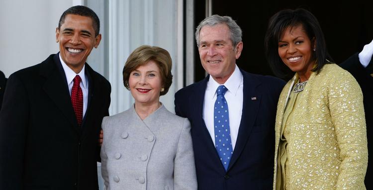Barack Obama, Laura Bush, George W. Bush og Michelle Obama. 