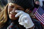 Den fremmødte folkemængde i Washington var rørt over Obamas tale. Her ses Aleesha Chaney. 