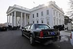 Bilen med Obama har været ude på den traditionsrige tur fra Capitol Hill til Det Hvide Hus. 