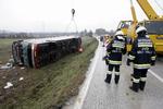 A Danish bus carrying 55 students tumbled onto its side early this morning near Porec i Croatia. 10-12 students have minor injuries and are being treated in hospital. 
