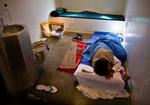 USA's nye præsident har lvoet af lukke Guantanamo-lejren. Oppositionen lægger nu op til, at Danmark skal tage enkelte af fangerne. 