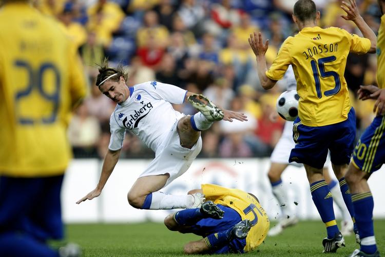 Cesar Santin får en ekstra dags hvile efter FCK's returkamp mod Manchester City, inden det gælder Brøndby i Superligaen. Arkivfoto. 