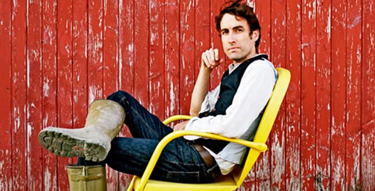 Fuglekvidder. Det meste af tiden på 'Noble Beast' er Andrew Bird bare sig selv. Fløjtende, så man skulle tro, der var en dybere mening med efternavnet. PR-foto. 