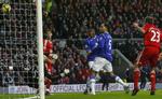 Evertons Joleon Lescott (midt) blev kampens spiller i kampen mellem de to Liverpool-hold. Han var både  en klippe i forsvaret og scorede også Evertons enlige mål. 
