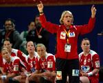 Marit Breivik har vundet alt, hvad der er værd at vinde. Her er hun i aktion på sidelinjen under Norges EM-finale i Makedoinien mod Spanien i december 2008. 