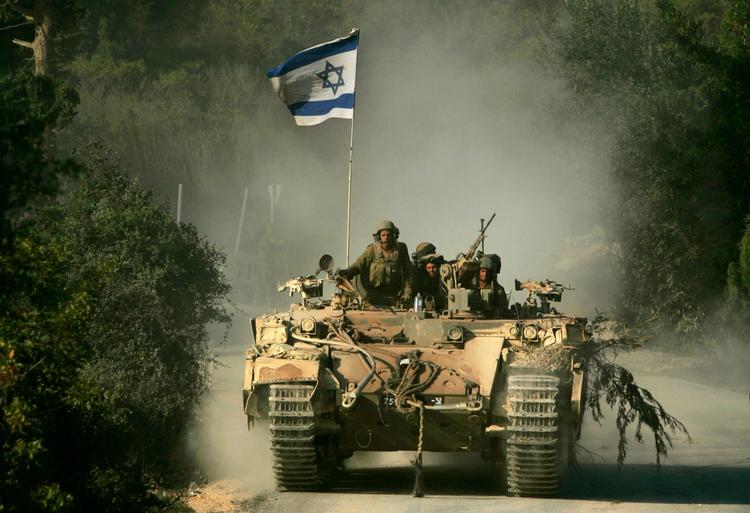Der er tilsyneladende nye træfninger ved grænsen til Gaza. Arkivfoto af israelsk kampvogn. 