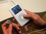 Fremover kan musik købt hos iTunes bruges på andre mp3-afspillere også. 
