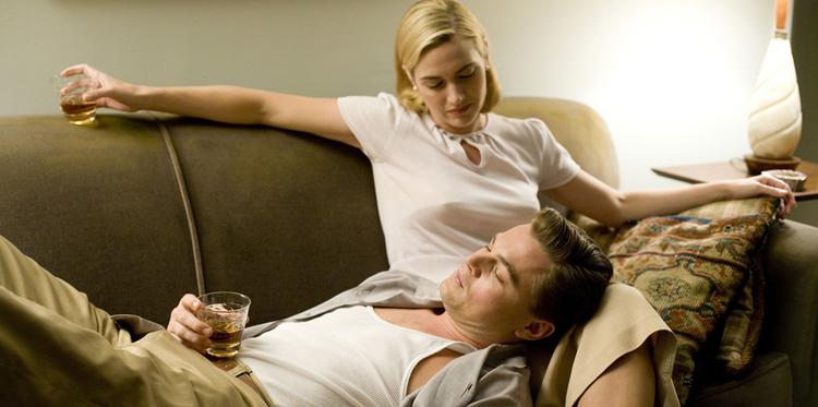 Hverken Kate Winslet eller Leonardo DiCaprio blev Oscar-nomineret for deres præstationer i 'Revolutionary Road', men det burde de have været.. Foto fra filmen 