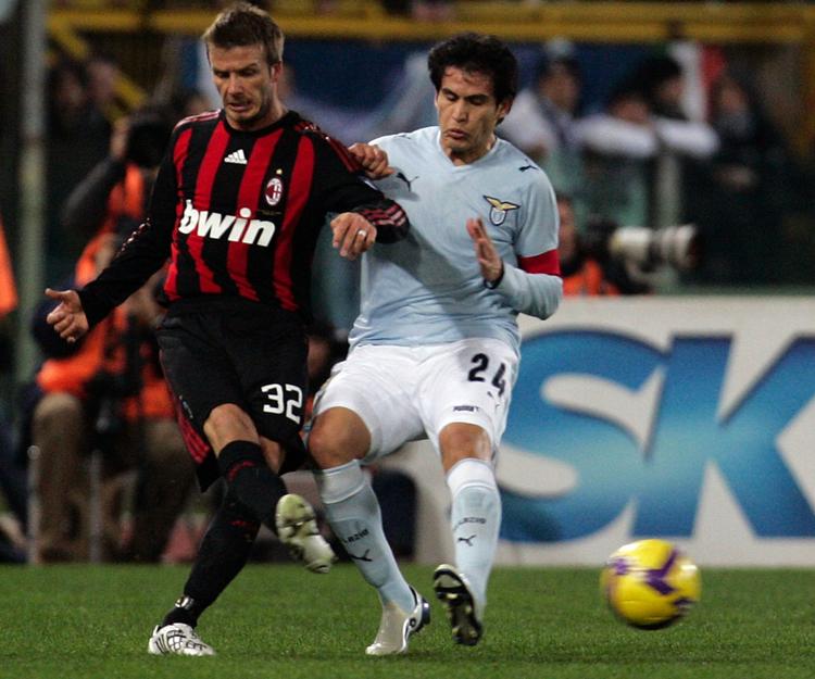 Beckham (til venstre) var den helt store spiller, da Milan i søndags slog Lazio med 3-0 i Rom. 