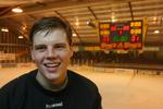 Smilet er ikke længere helt så snorlige hos Julian Jacobsen. Arkivfoto. 