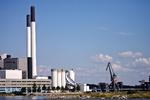 Benzinøen i Københavns Havn er er en trussel for de nærliggende boliger. Det vil koste 11 millioner kroner at sikre dem. Arkivfoto. 
