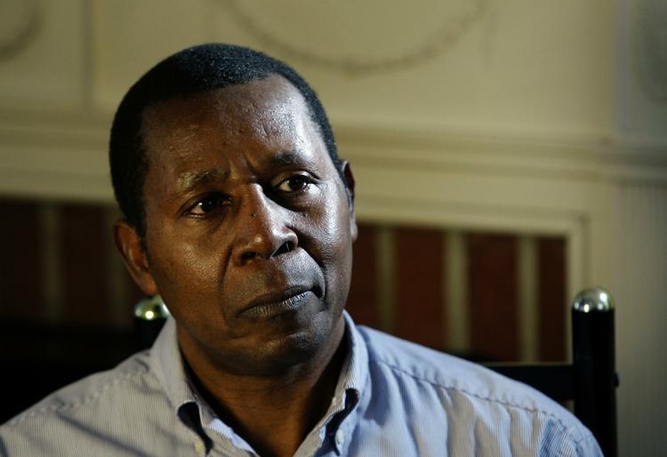 Leopold Munyakazi er fransk-professor i USA. Hans hjemland Rwanda vil have ham udleveret til retsforfølgelse. 