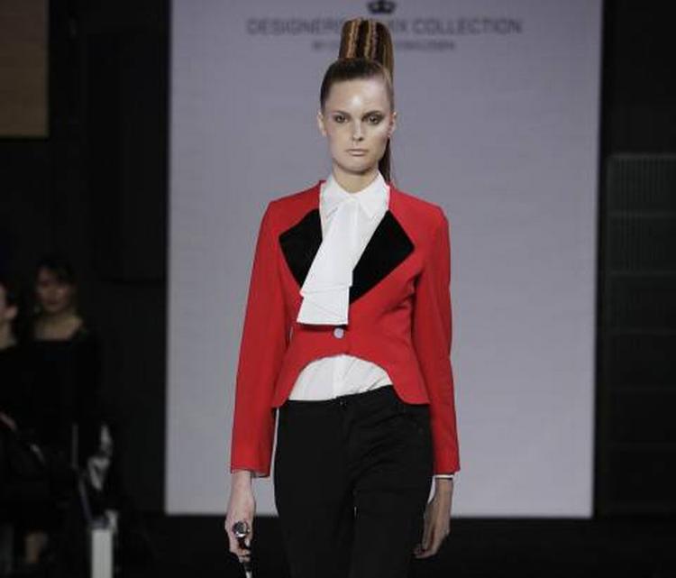 Hestepiger. Designers Remix havde ladet sig inspirere af rideverdenen med deres modeshow på den Sorte Diamant. 