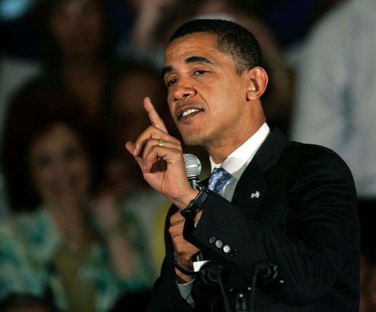 Barack Obama sætter alt ind på at få sin økonomiske hjælpepakke vedtaget (arkivfoto). 