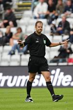 Michael Johansen og dommerkollegaerne i Superligaen oplever sjældent vold og trusler. Det er primært i amatørrækkerne, der har været problemer. Arkivfoto. 
