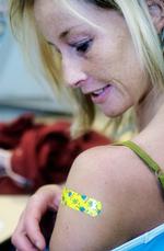 Gardasil er verdens første kræftvaccine, og den skal nu følges tæt af de danske myndigheder. 