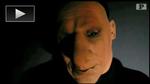 Screendump fra videoen til 'Splittet til Atomer'. 
