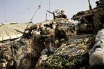 Mange af de danske soldater i Afghanistan har suppleret hærens udrustning med egne anskaffelser. Nu vil hæren give grønt lys for den praksis. Arkivfoto 