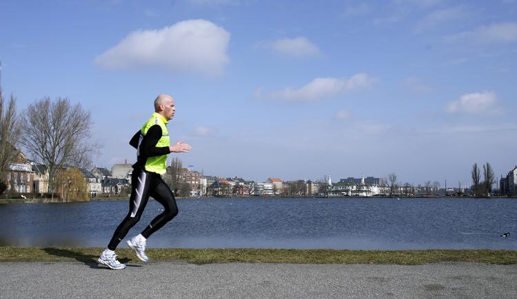 Ny forskning viser, at vores arme ikke har nogen selvstændig betydning ved løb eller gang. Arkivfoto. 