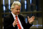 Wilders må ikke rejse ind i Storbritannien, da myndighederne mener at han udgør en sikkerhedsrisiko. 
