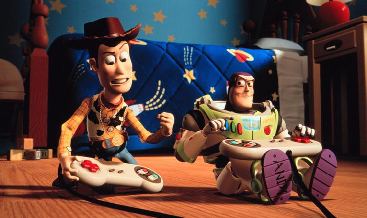 Woody og Buzz Lightyear fra 'Toy Story'. Foto fra filmen 