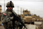 Der bliver færre og færre af folk som denne mand - en amerikanske soldat i Irak. 